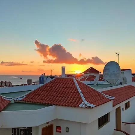 Modern Apartment, Heated Pool & 2 Terraces Los Cristianos  Exterior photo