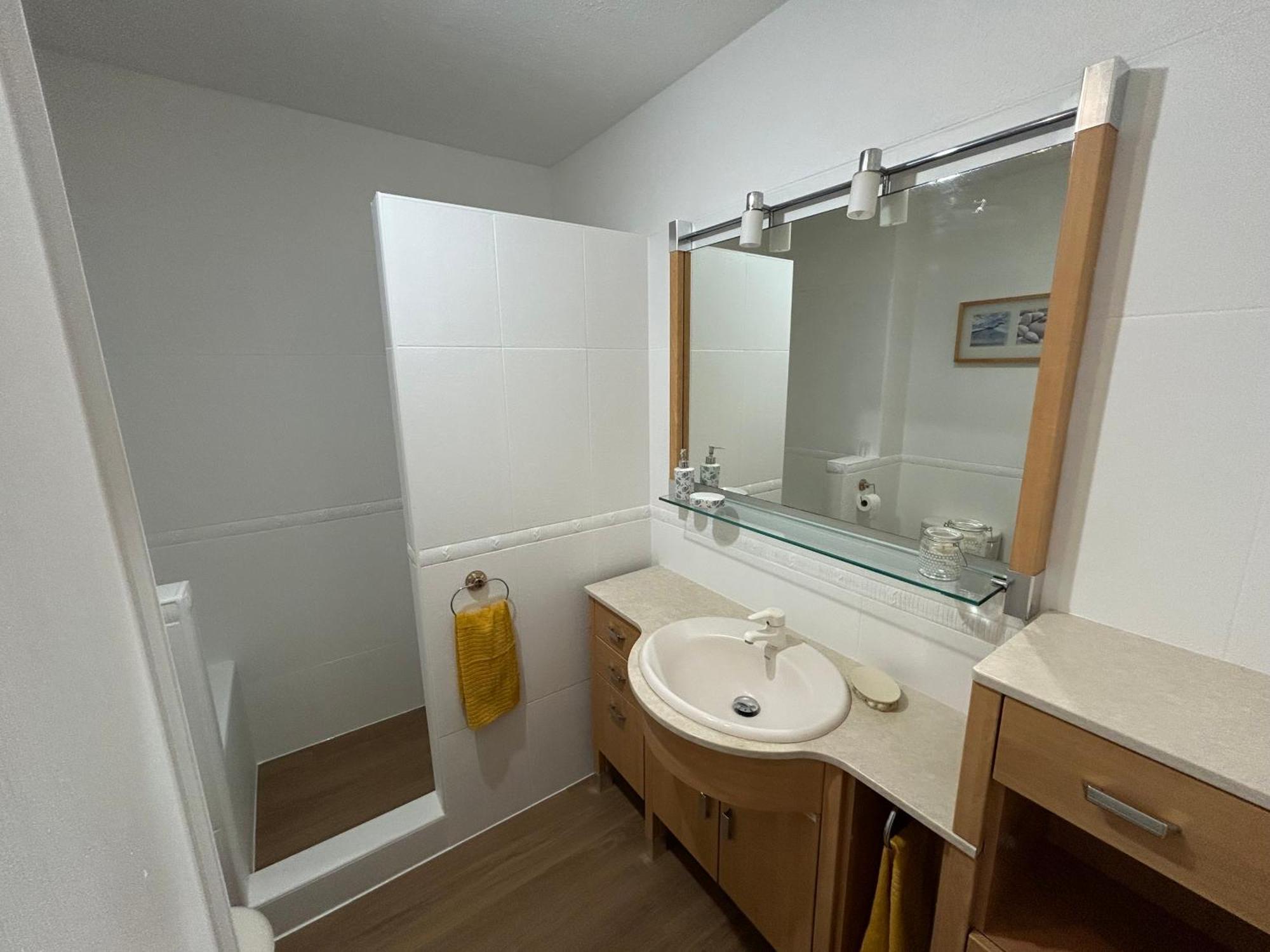 Apartament Modern Apartment, Heated Pool & 2 Terraces *