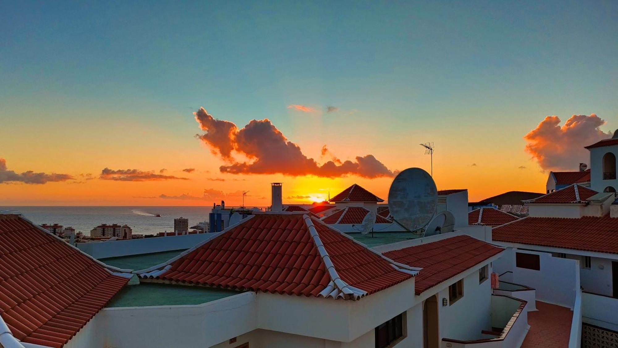 Apartament Modern Apartment, Heated Pool & 2 Terraces Los Cristianos (Tenerife)